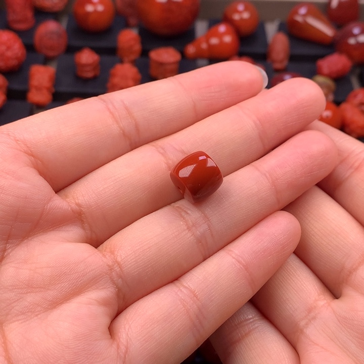 南红玛瑙未镶嵌直切单珠11MM