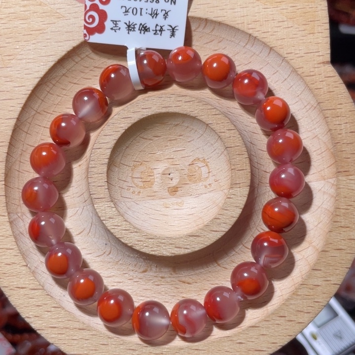 南红玛瑙未镶嵌8.5咪紫底飘红