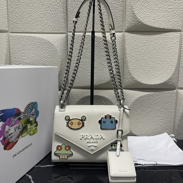 95新/普拉达/包包/市场价15000/250529TA0042
