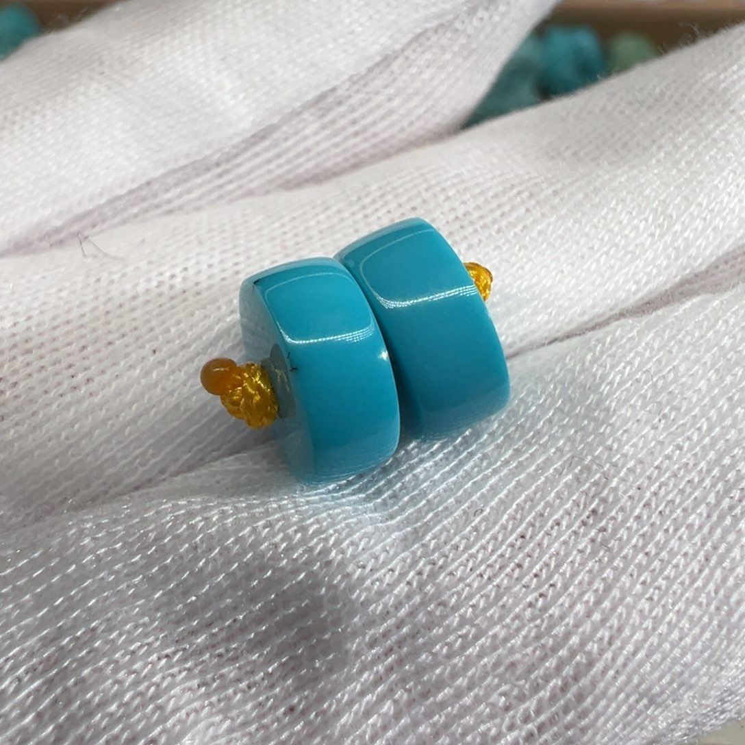 绿松石配饰未镶嵌