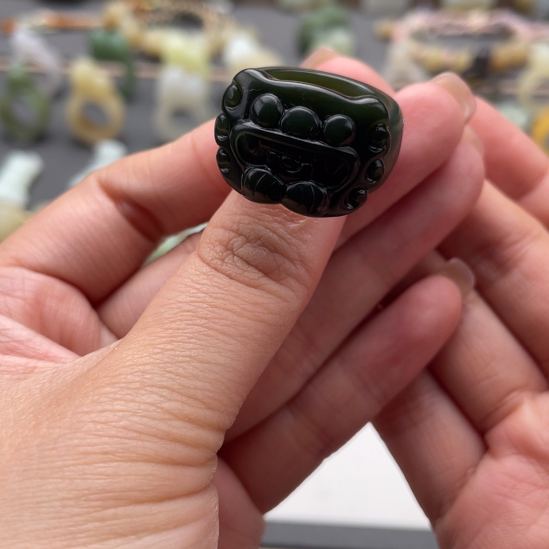 和田玉戒圈17.2未镶嵌