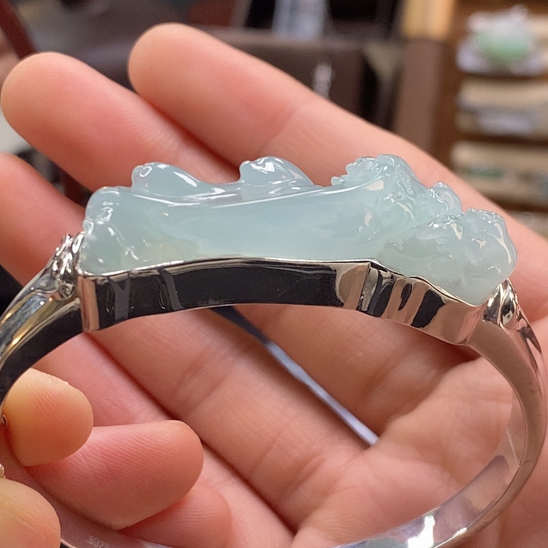 颈饰未镶嵌翡翠19358