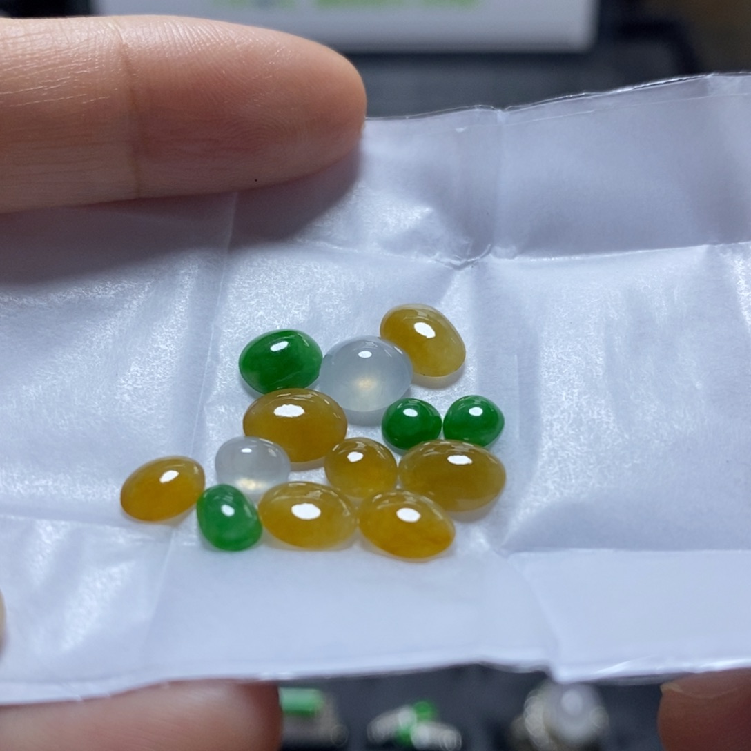 定制翡翠未镶嵌缅甸天然A货翡翠