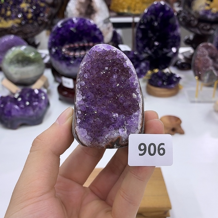 水晶大型摆件（非配饰）未镶嵌