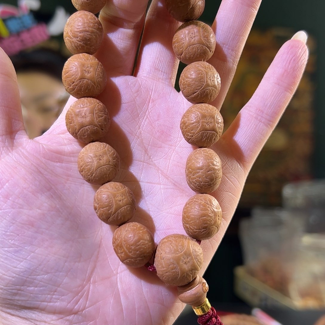 P***s手串凤眼菩提16麒麟