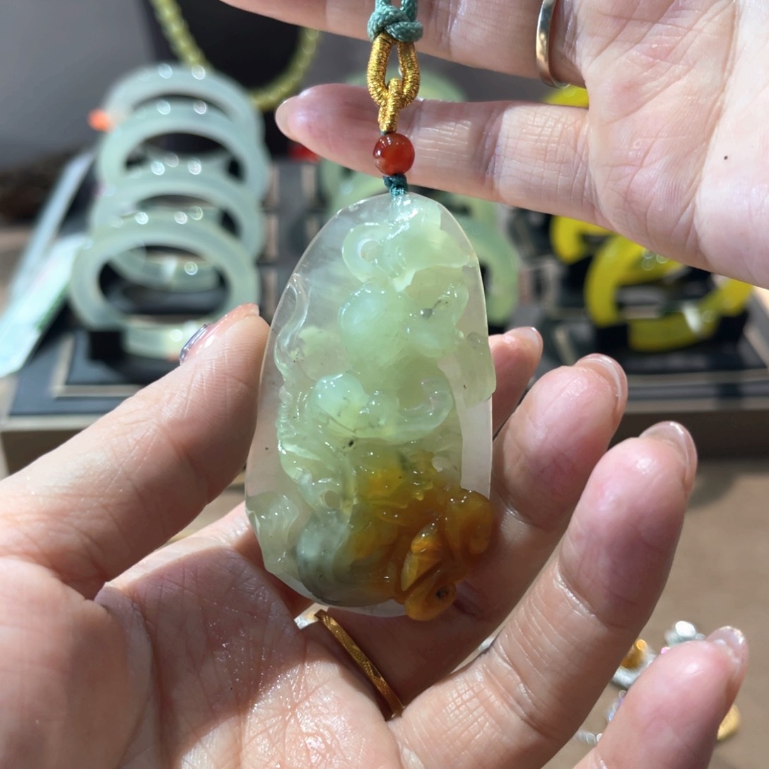 岫玉手镯未镶嵌手镯