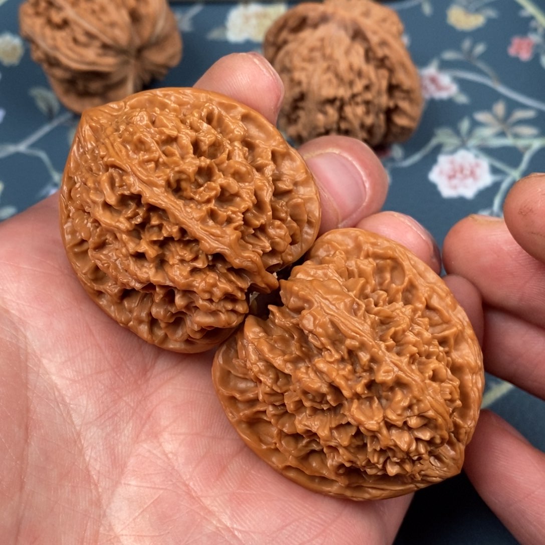 文玩核桃吊坠41原桩满天星，微修，精配，A5S1