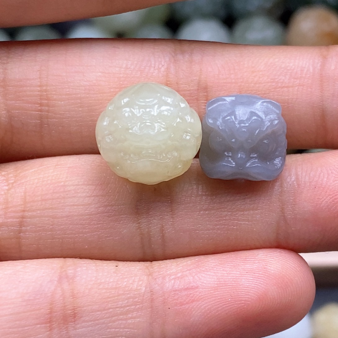 和田玉未镶嵌珠宝半成品