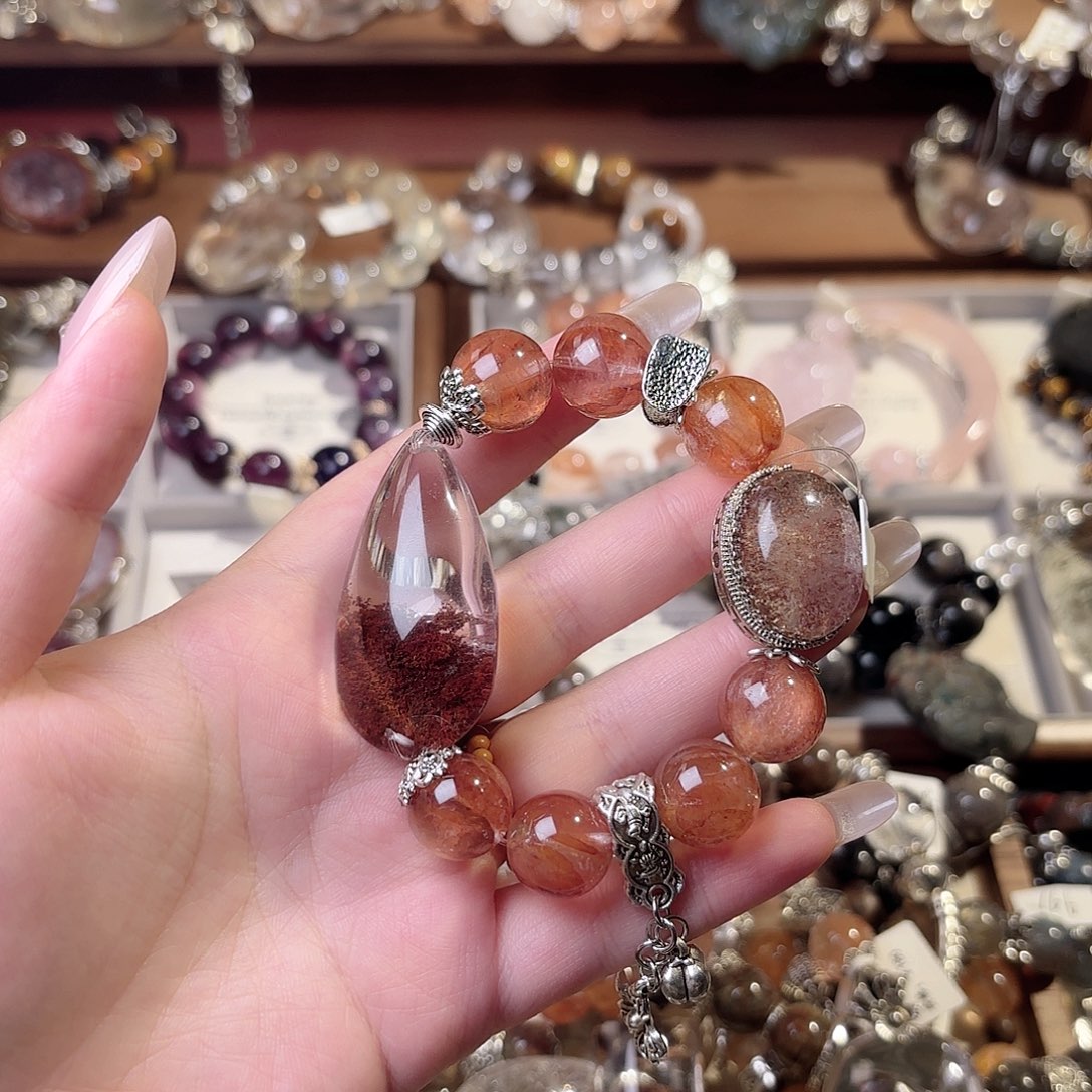 关***记水晶手链合金手串