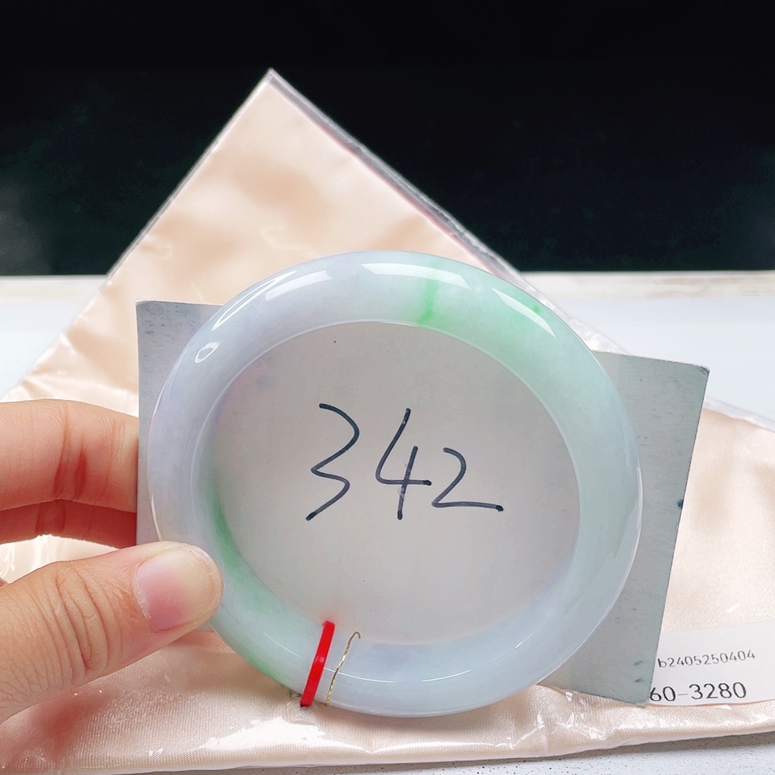 翡翠未镶嵌手镯60+正圈