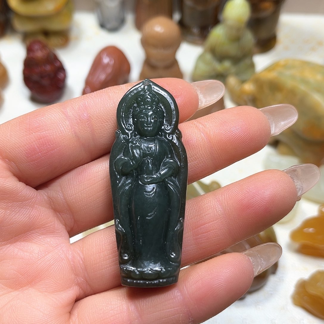 白玉菩提吊坠白玉菩提吊坠