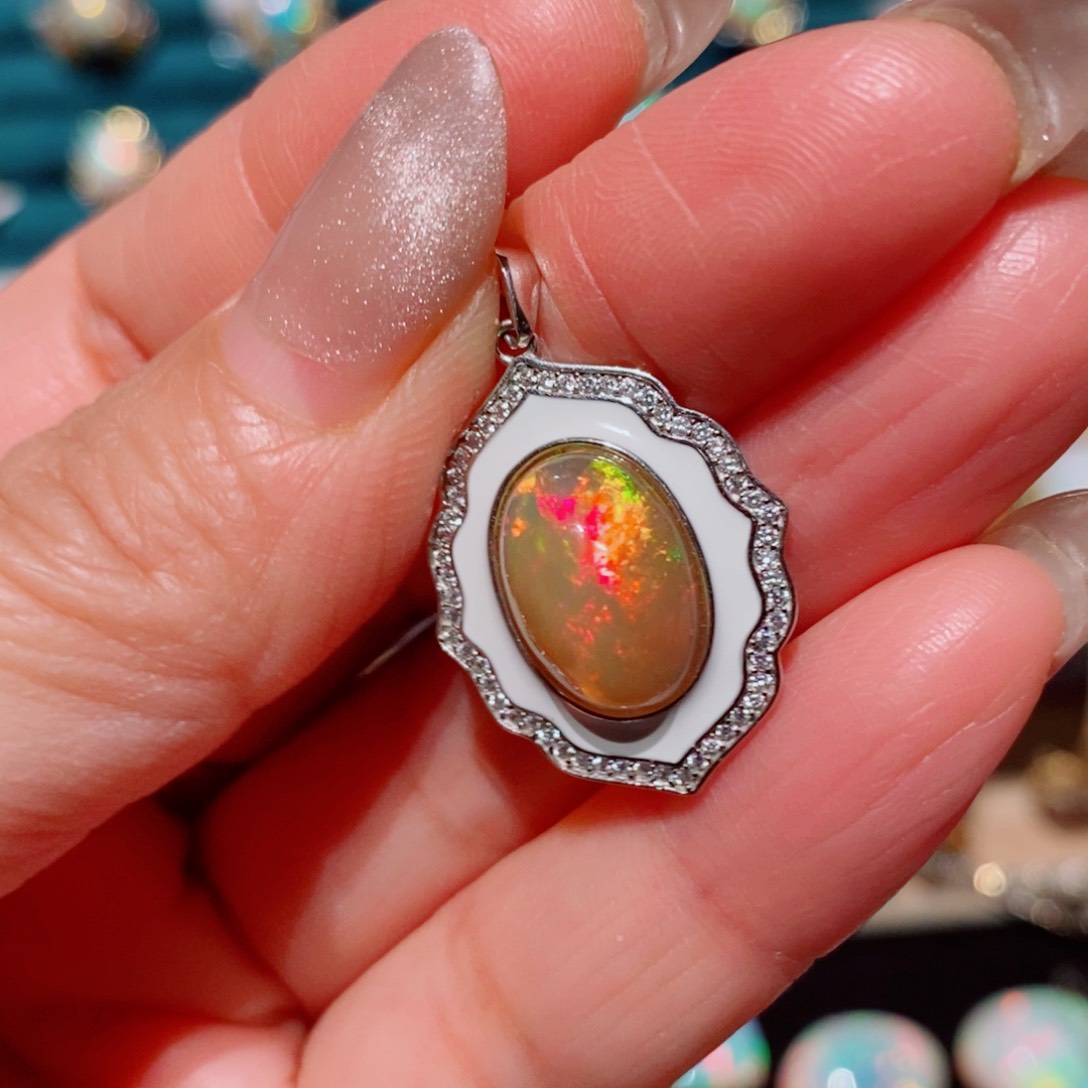 欧泊欧泊吊坠银S925镶嵌