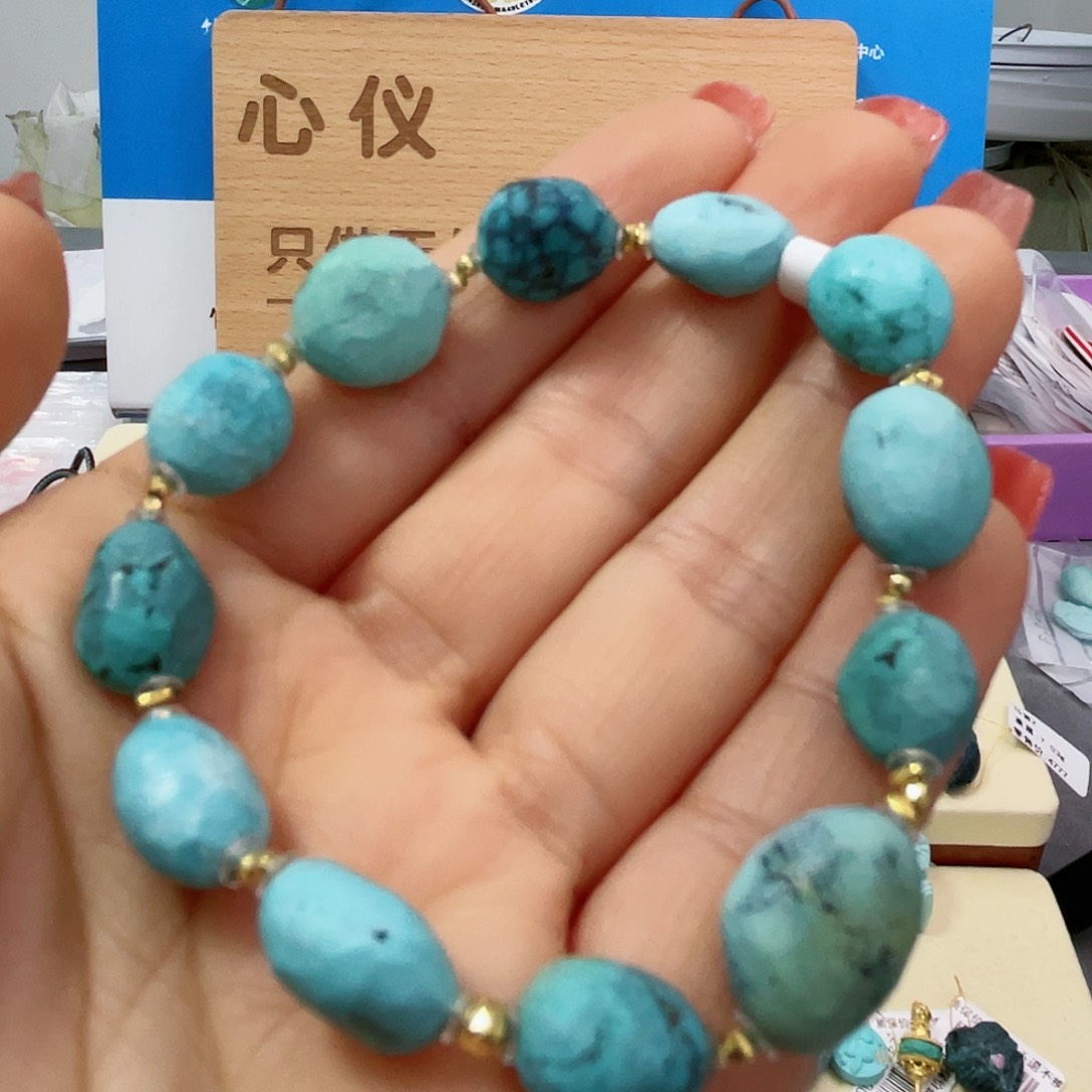 绿松石珠宝奇石18K金镶嵌