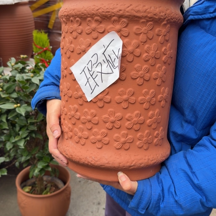 紫砂花盆口25高37宜兴紫砂底部瑕疵