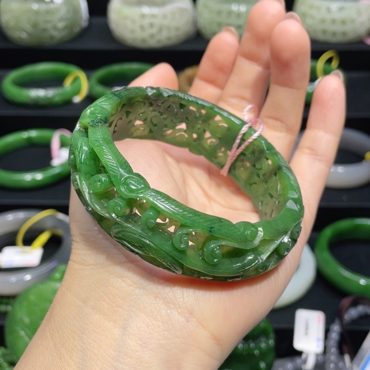 和田玉手镯58圈口 编号55未镶嵌