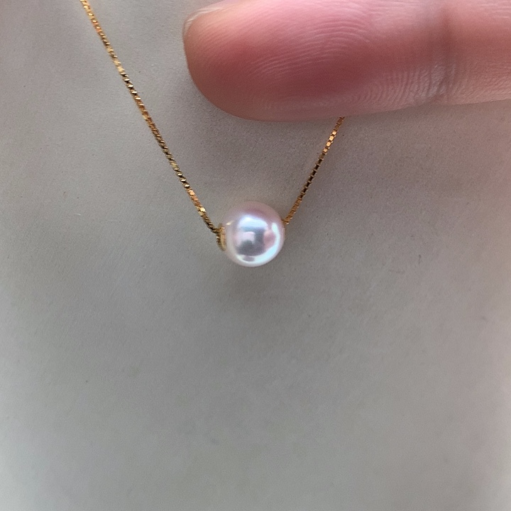 18K金镶嵌吊坠(赠链)海水珍珠8-8.5mm ak路路通