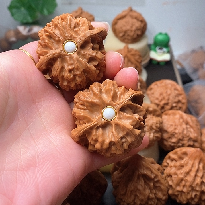 文玩核桃吊坠苹果园43