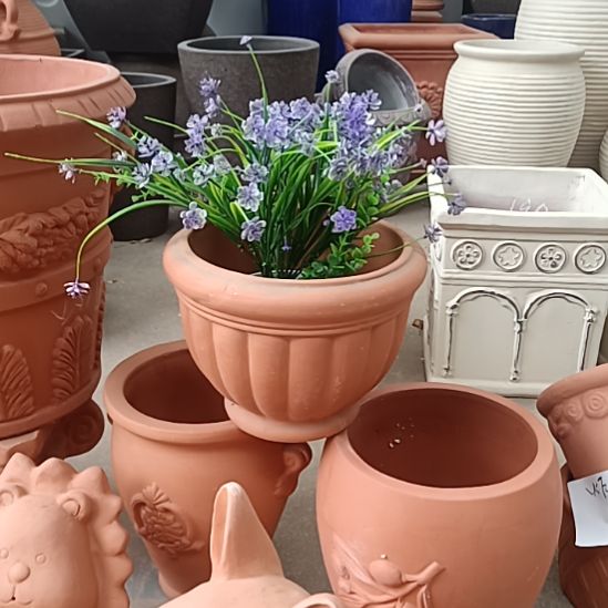 木***人微瑕捡漏了红陶透气吸水性花盆