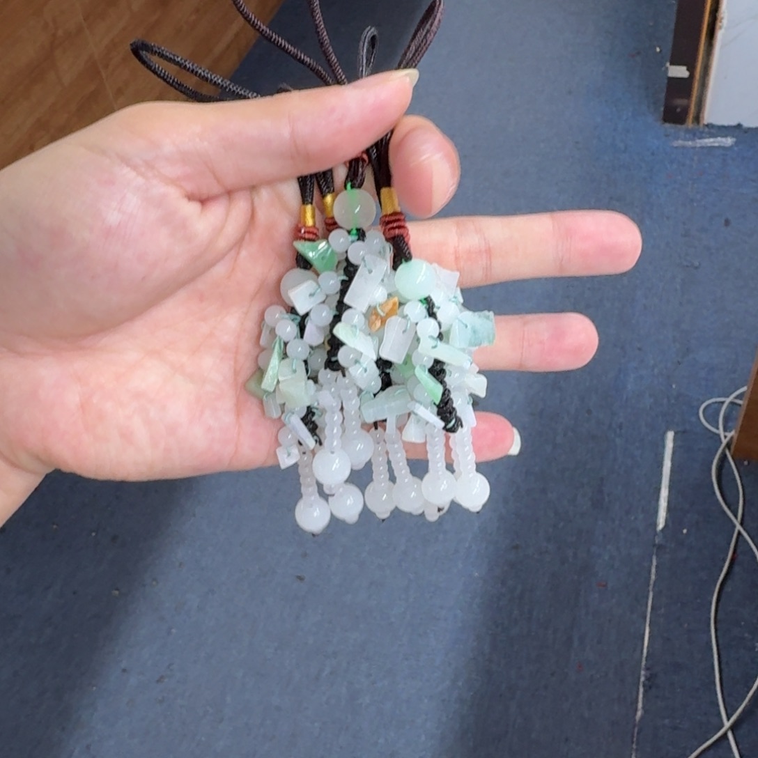 翡翠未镶嵌颈饰纯天然缅甸翡翠A货多样性发一圆珠为玻璃