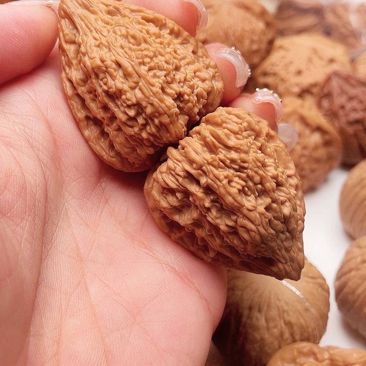 文玩核桃吊坠塔尖