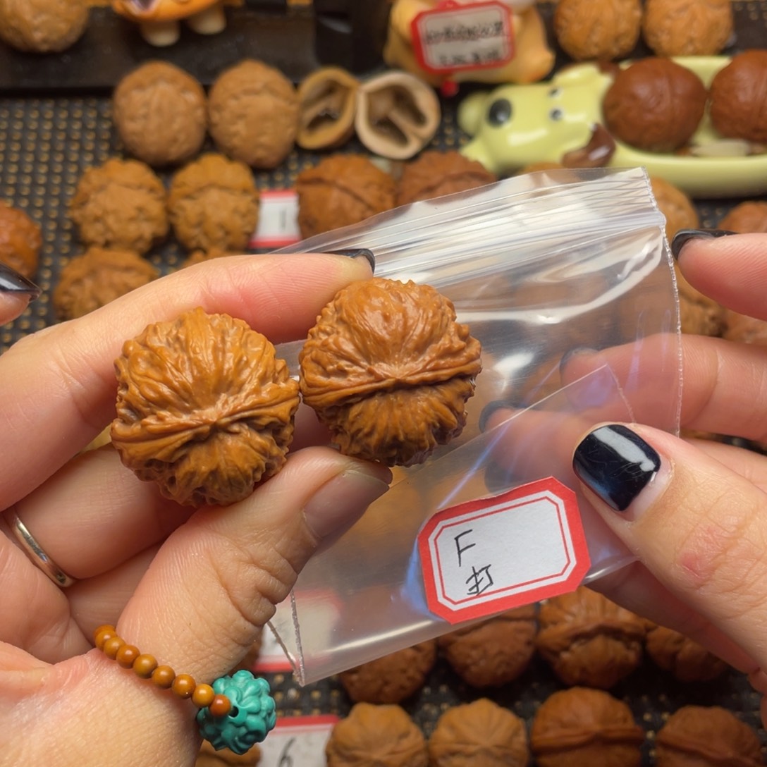 F***.文玩核桃吊坠29尺全品闷尖小磨盘