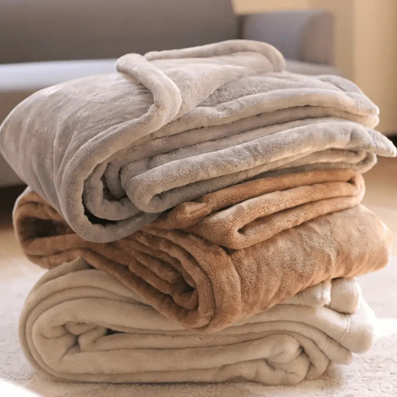加厚毛毯柔软保暖亲肤午睡毛毯四季通用沙发毯单人3c数码收纳