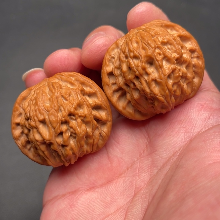 文玩核桃把件磨盘