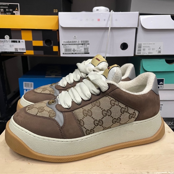 41.5码/古驰 胖丁/S5106/休闲鞋/95新无原盒/750048 FAB39 9754