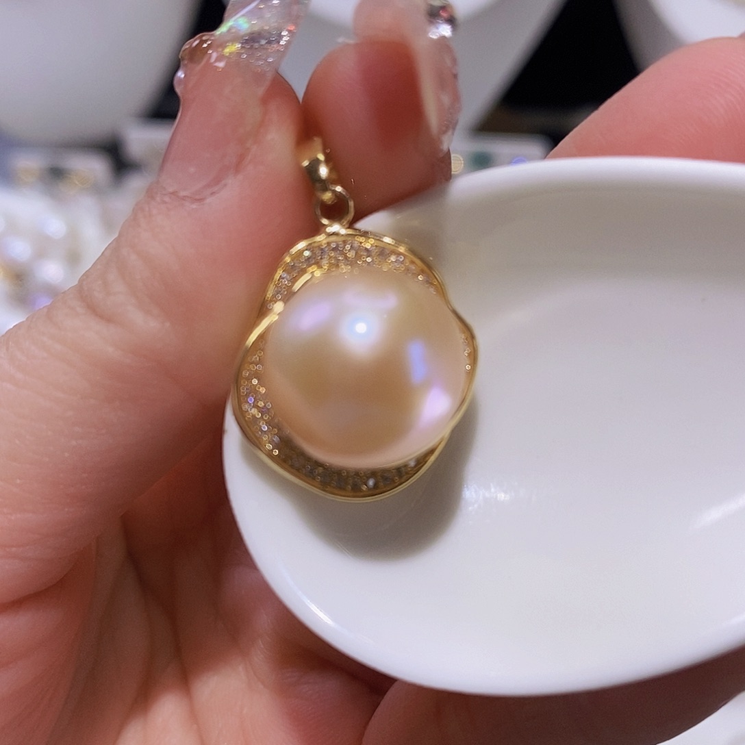 淡水珍珠颈饰合金