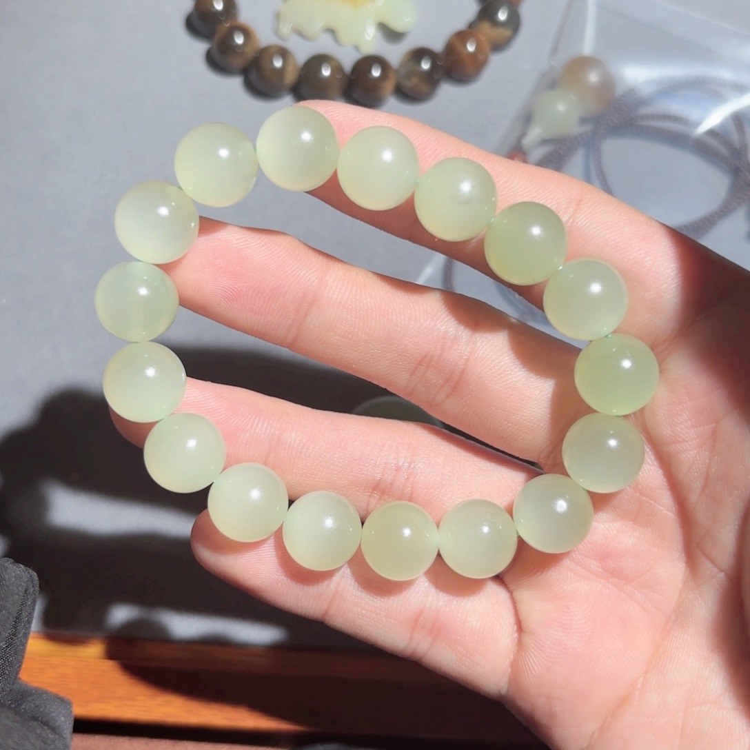 和田玉手链未镶嵌