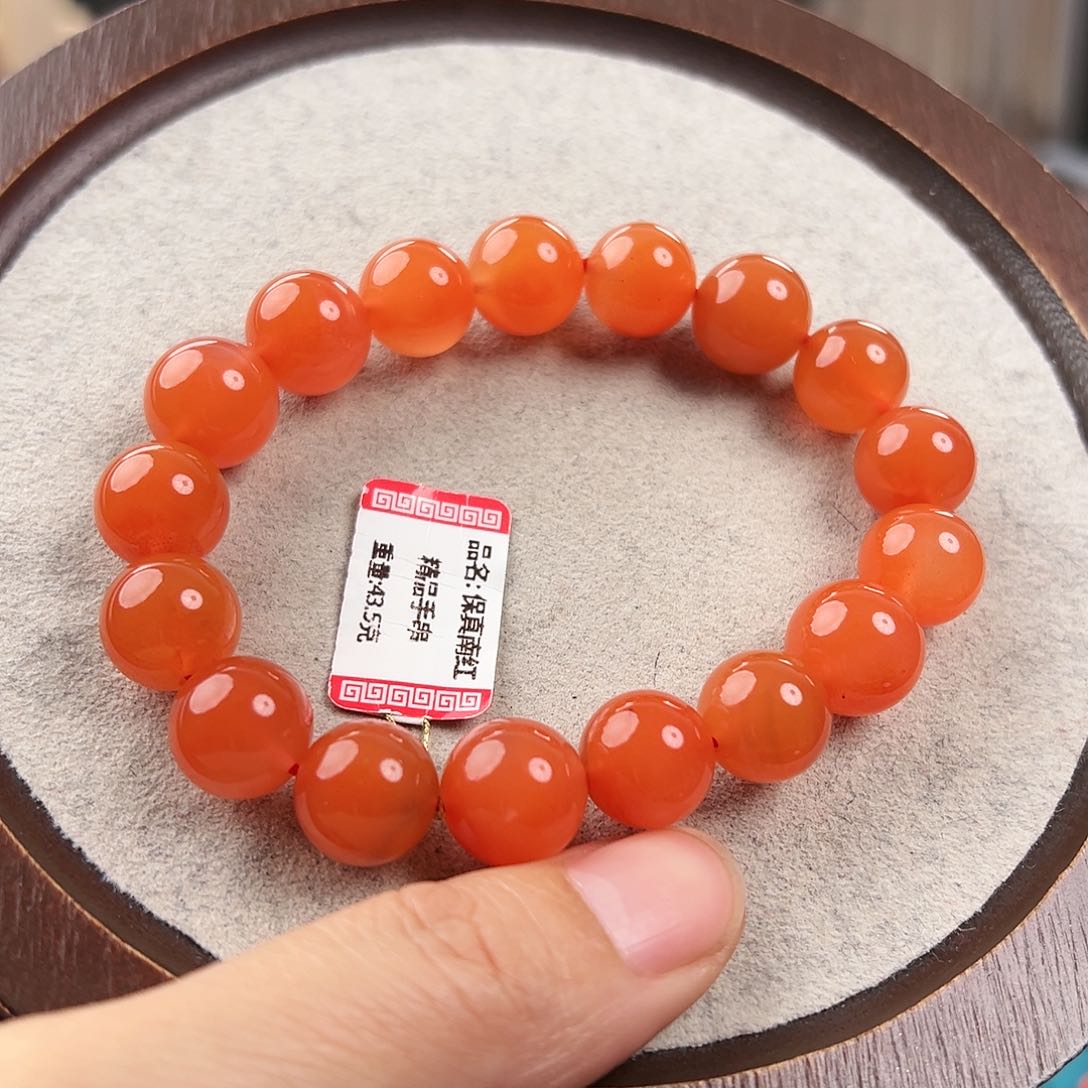 南红玛瑙手串未镶嵌