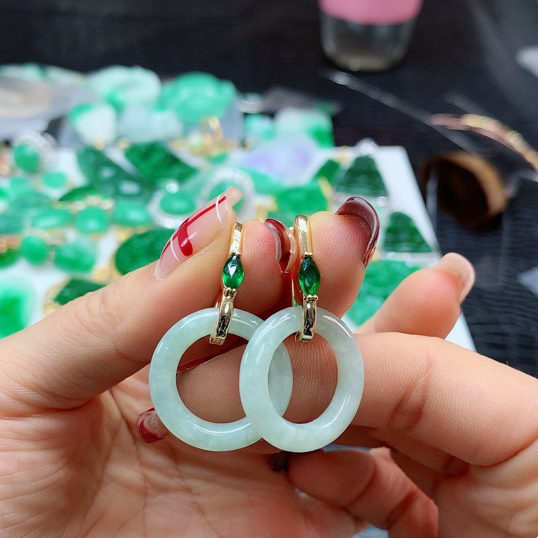 【闪购商品】翡翠耳饰未镶嵌，