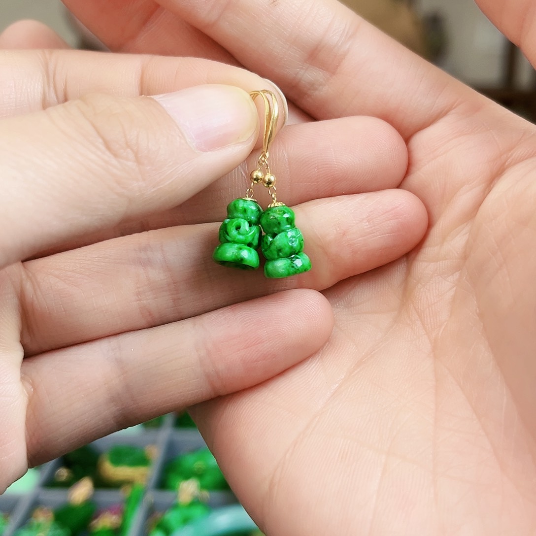 翡翠耳饰18K金镶嵌耳饰