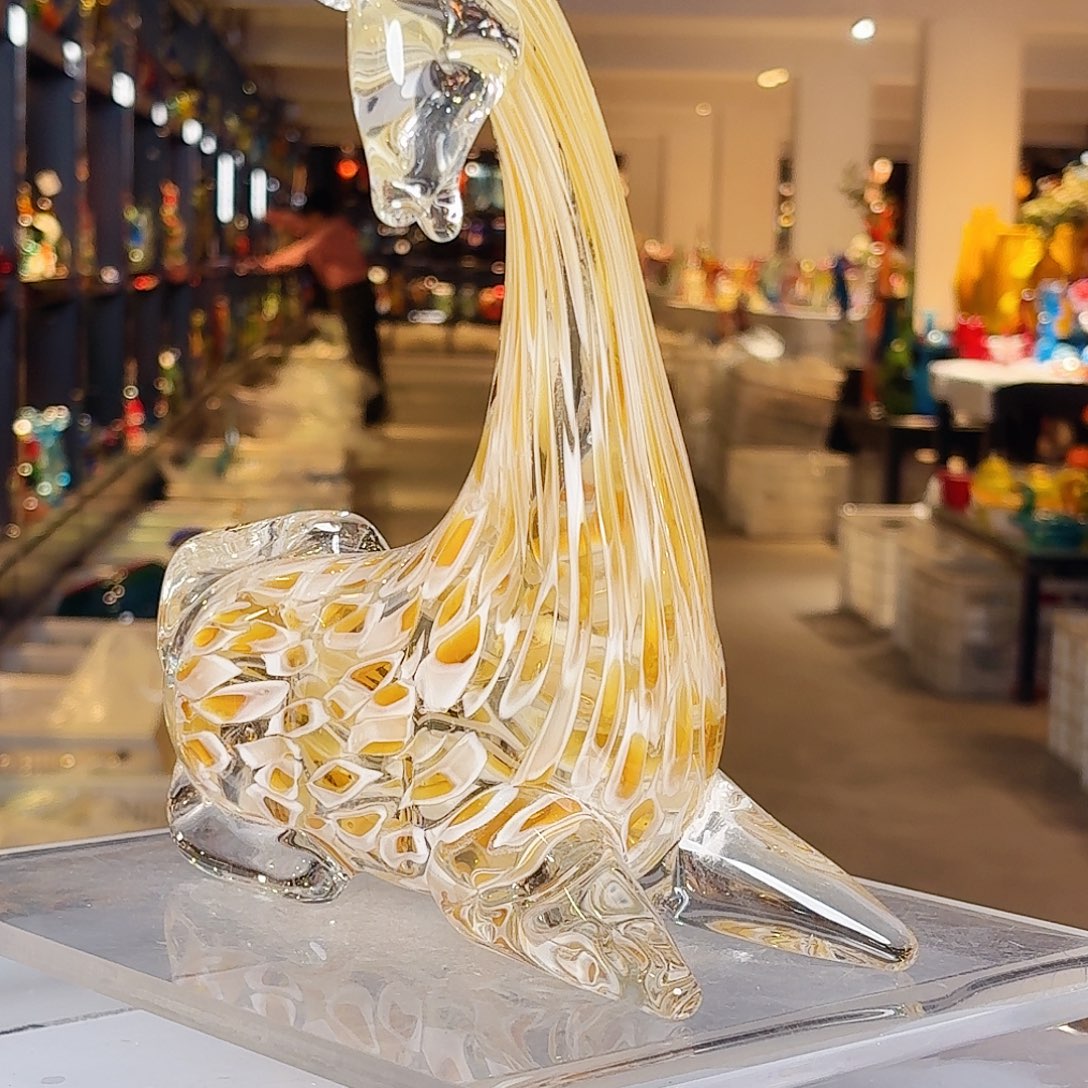 手工艺品琉璃琉璃岛上有个叫