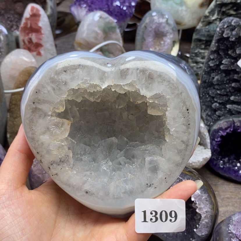 【闪购商品】未镶嵌大型摆件（非配饰）紫晶