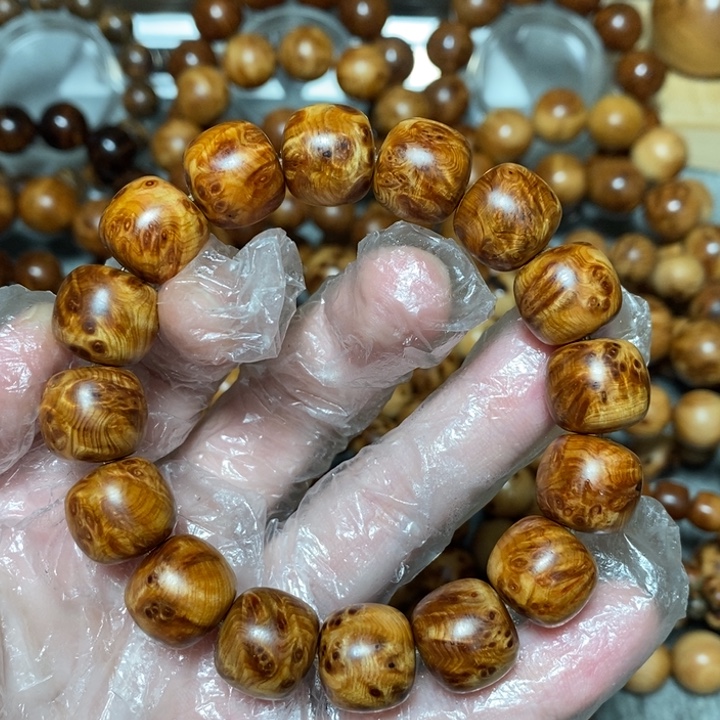 柏木（崖柏）太行崖柏老型13*14雀眼火焰纹