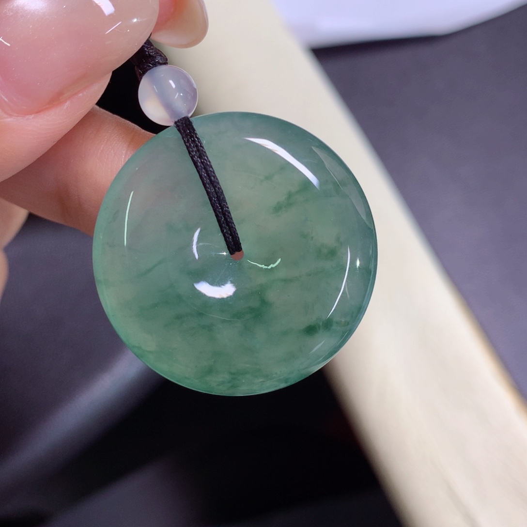 颈饰未镶嵌翡翠彦*平安扣