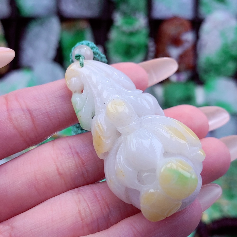 【闪购商品】翡翠颈饰未镶嵌天然