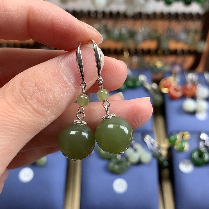 银S925镶嵌和田玉耳饰12左右湖水绿