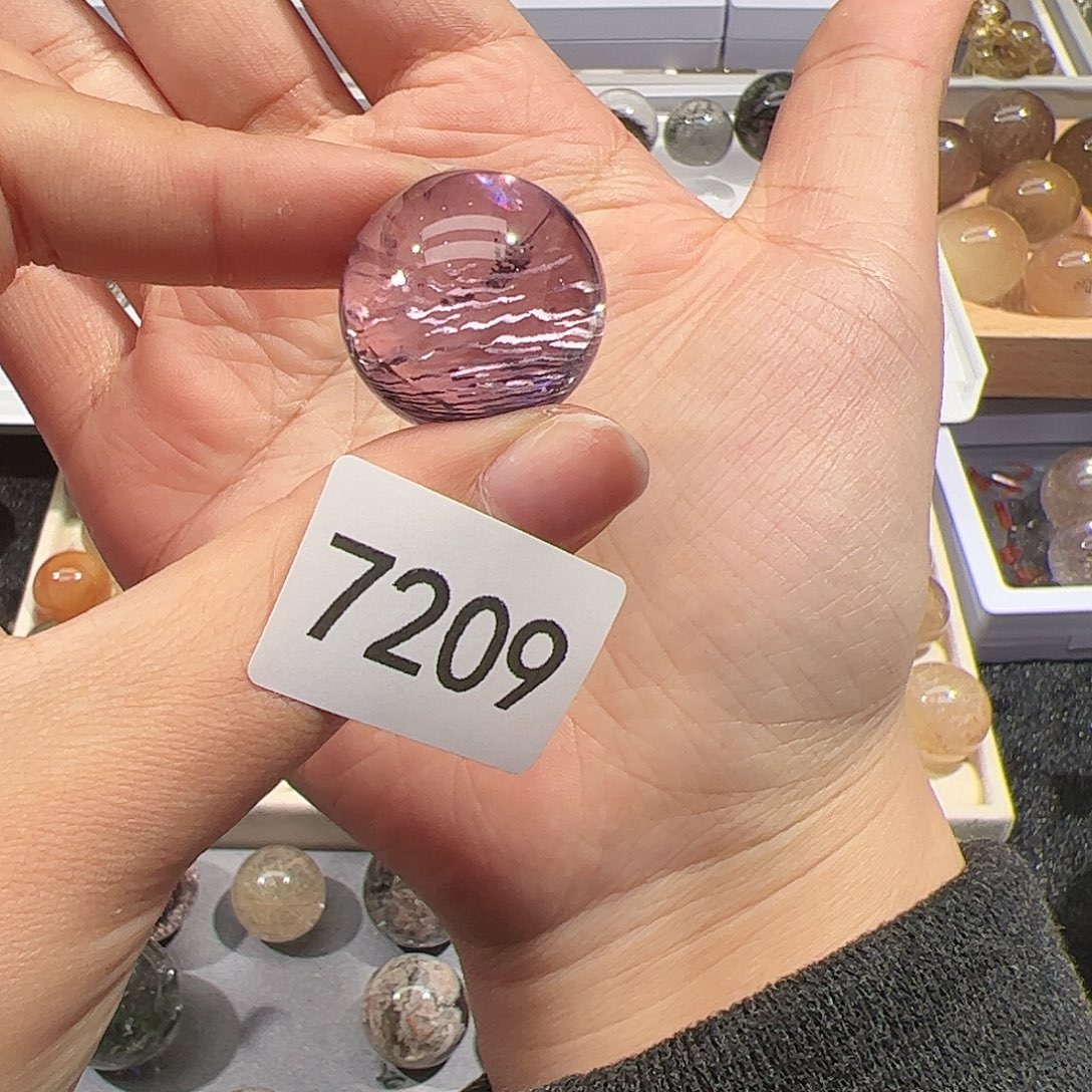 S***e水晶未镶嵌大型摆件（非配饰）