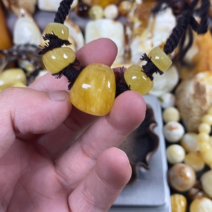 琥珀未镶嵌裸石我