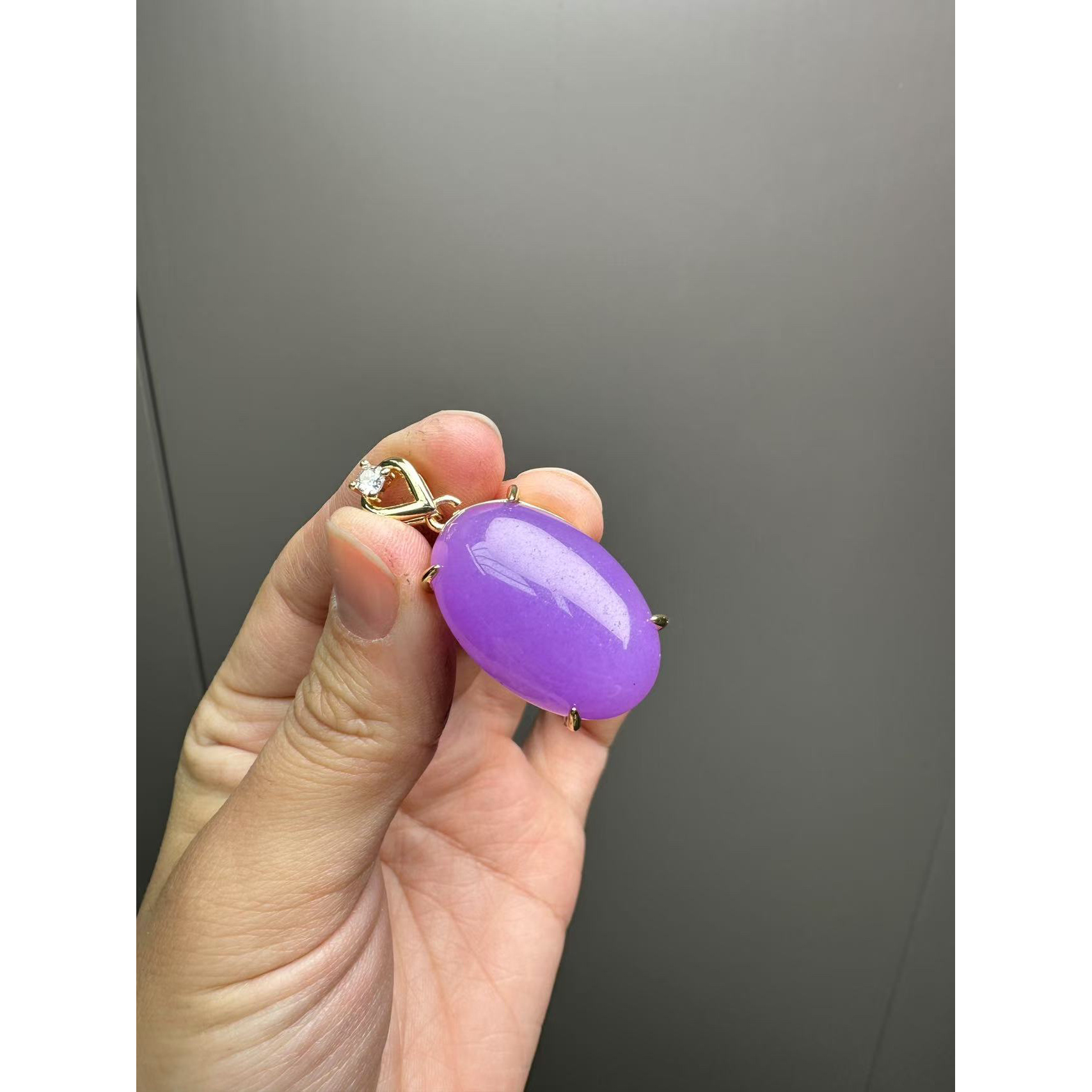 翡翠14k紫翡翠爱心扣头鸽子蛋吊坠