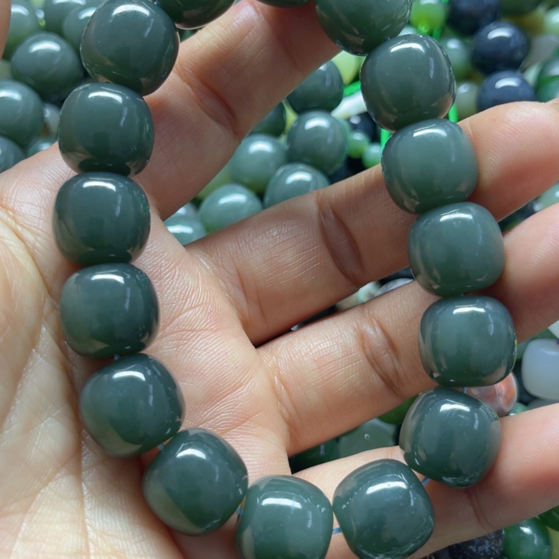 和田玉手链未镶嵌