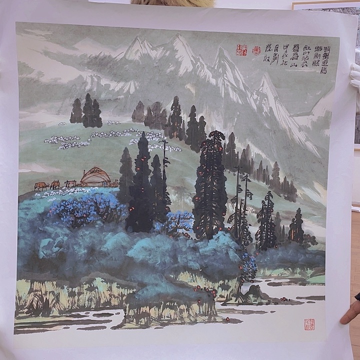 国画宋庄的一个小镇上