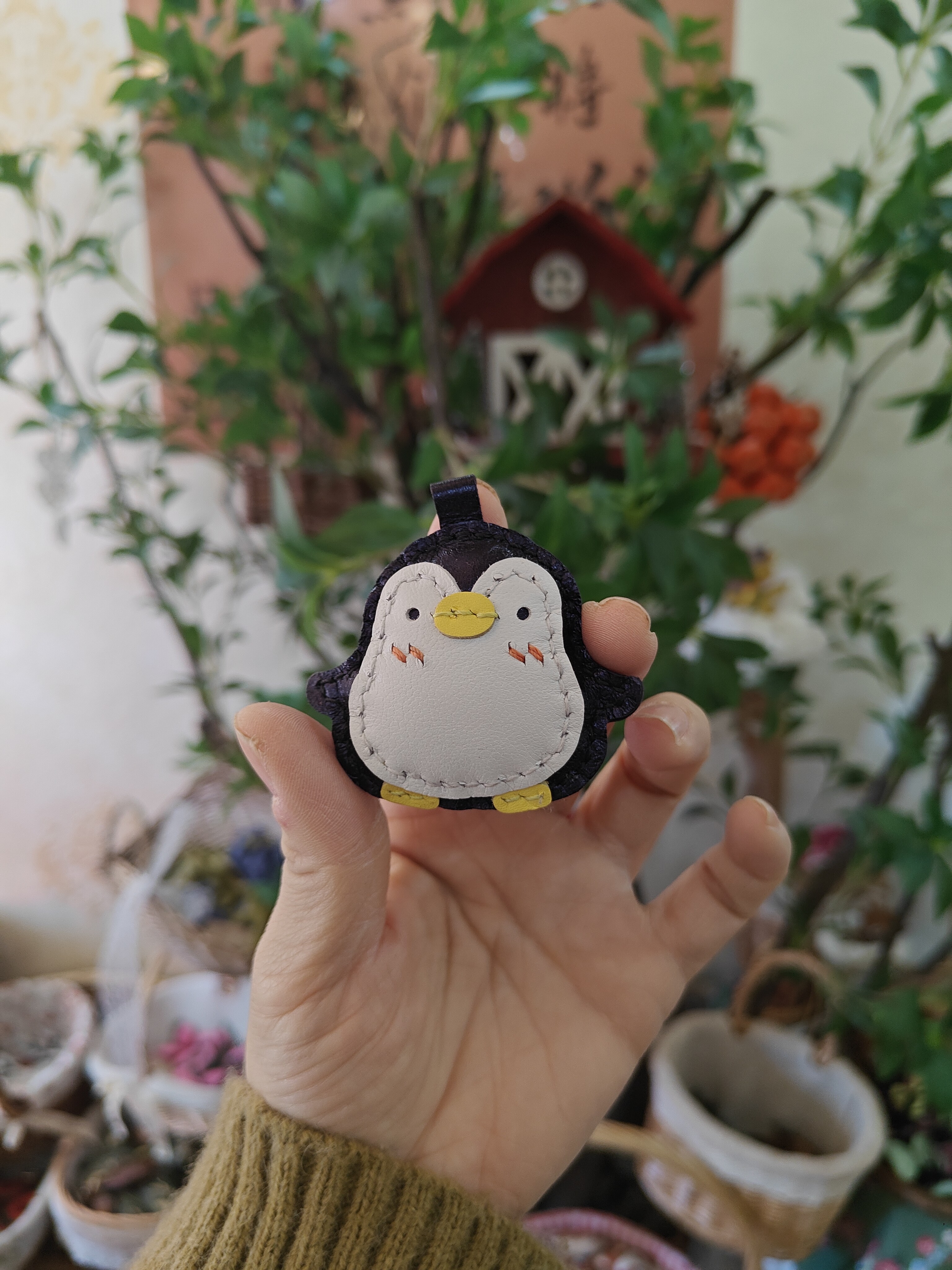 蓝色企鹅羊皮手工缝制包钥匙扣挂件挂件钥匙扣可爱礼物纯皮真皮