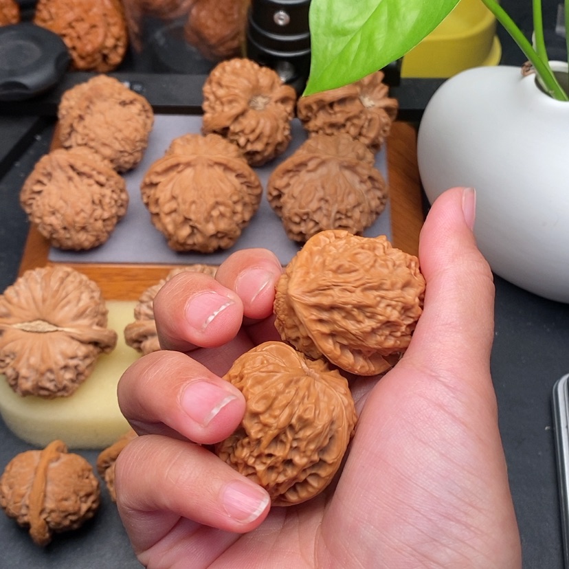 【闪购商品】文玩核桃把件荒*?核桃