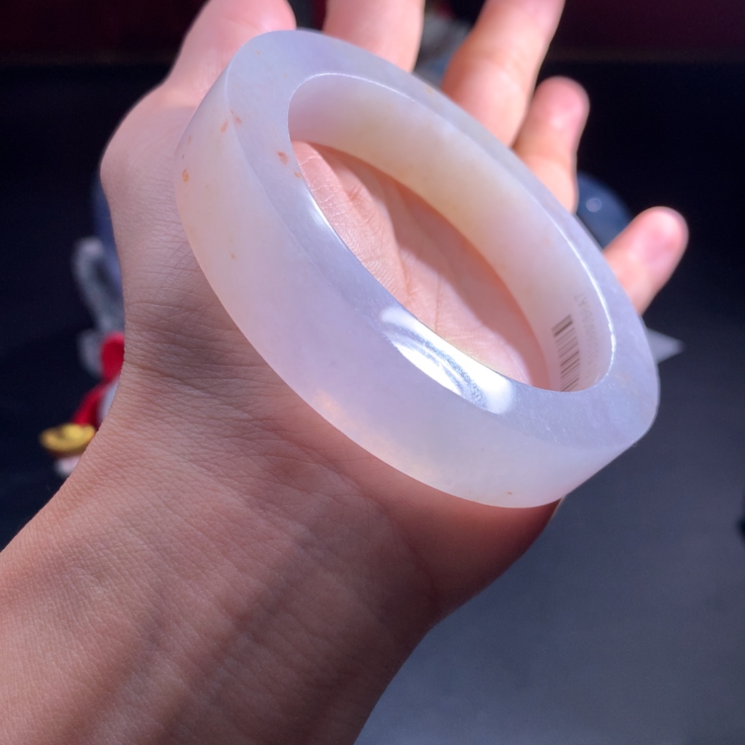 定制翡翠未镶嵌翡翠手镯