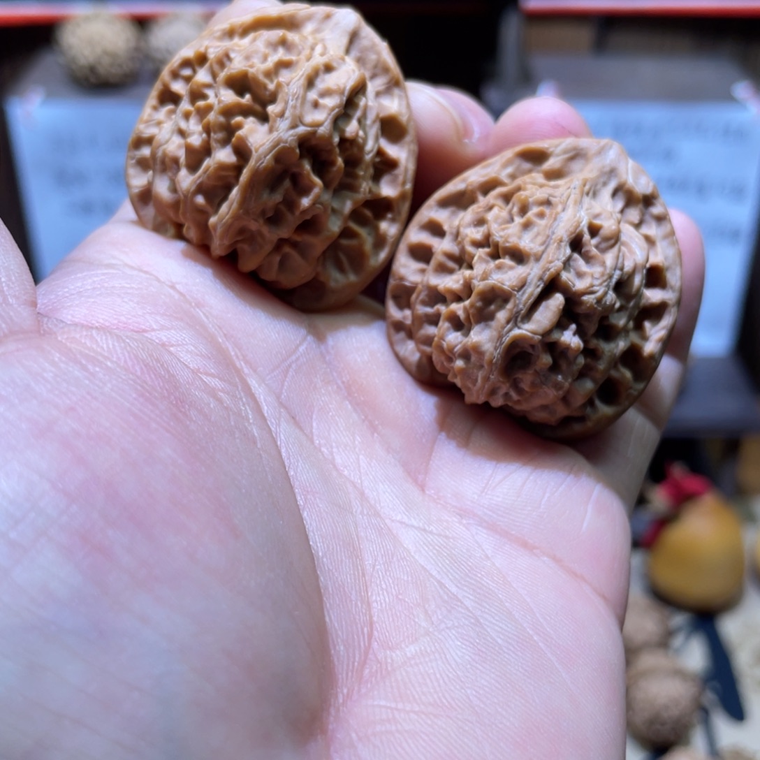 老***街文玩核桃吊坠38邢台原桩苹果