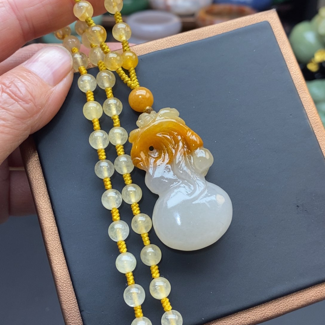 石英质玉吊坠葫芦未镶嵌