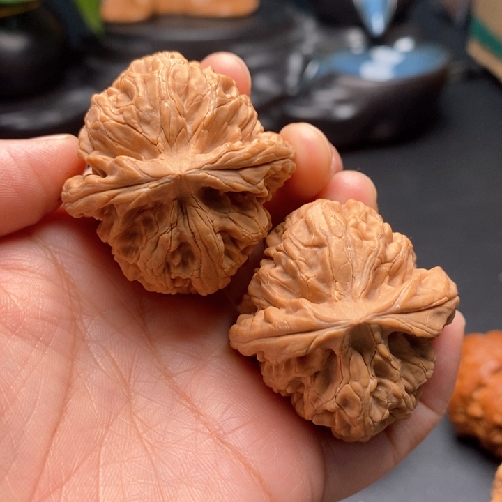 文玩核桃把件红锦鲤42尺